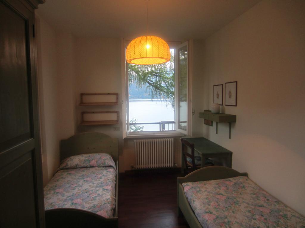 Villa Eli Lierna Extérieur photo